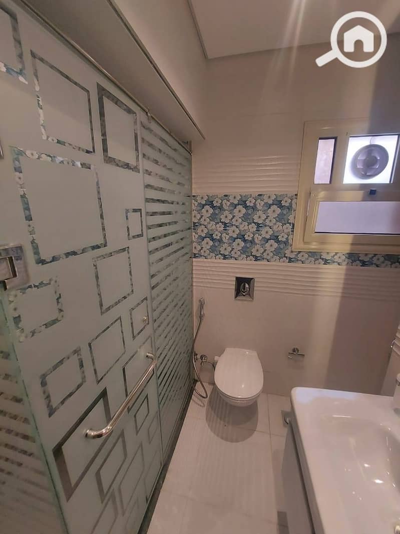 8 603972684_1513263780802193_2352858998054832687_n. jpg