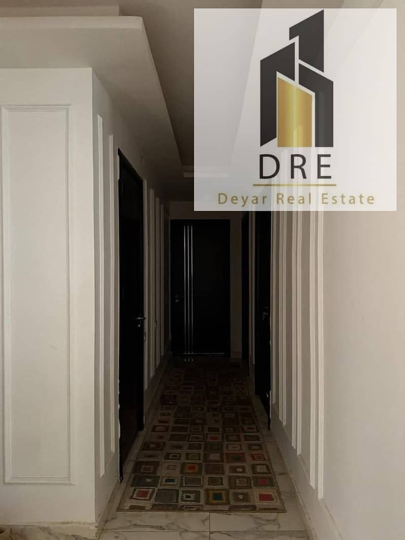 4 4ccf1e44-04fd-4a40-a102-0e5acef842a6. jpg