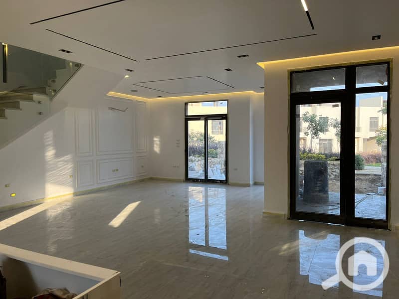 5 WhatsApp Image 2025-12-22 at 2.40. 47 PM. jpeg