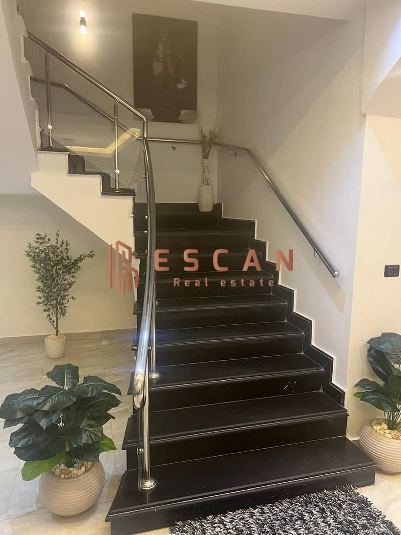 5 WhatsApp Image 2025-10-13 at 8.23. 57 AM (4). jpeg