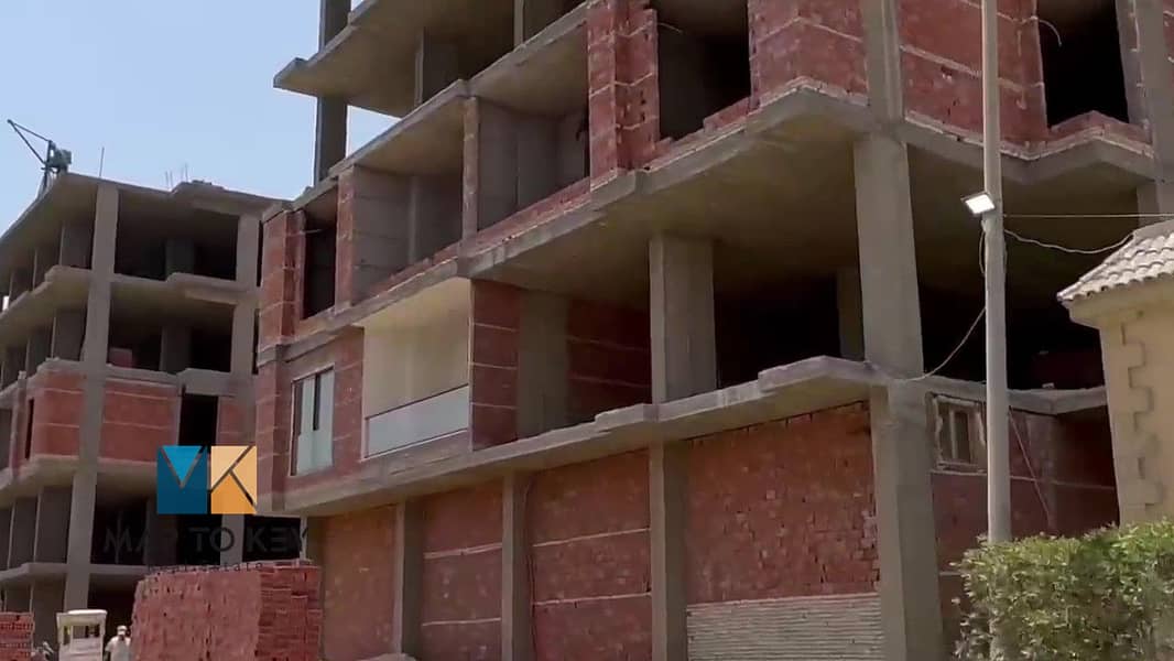 2 888 - frame at 0m11s. jpg