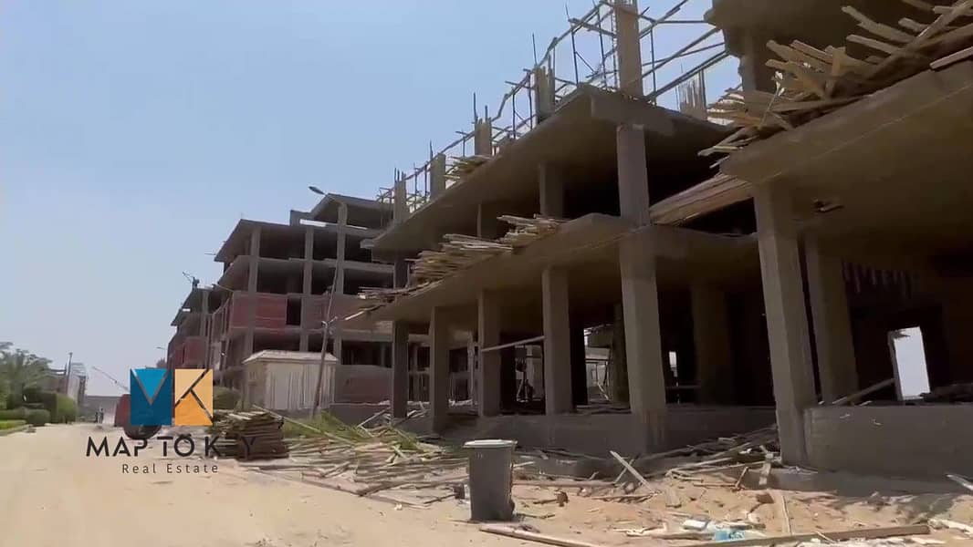 5 888 - frame at 0m3s. jpg