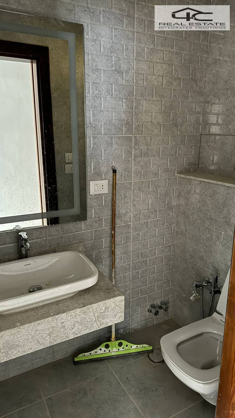 11 WhatsApp Image 2025-12-22 at 5.03. 54 AM. jpeg