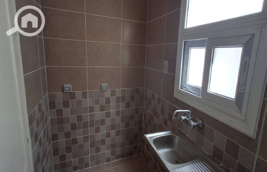 16 1136e227-9bb9-4673-a7c5-bcf0ed81392e. jpg