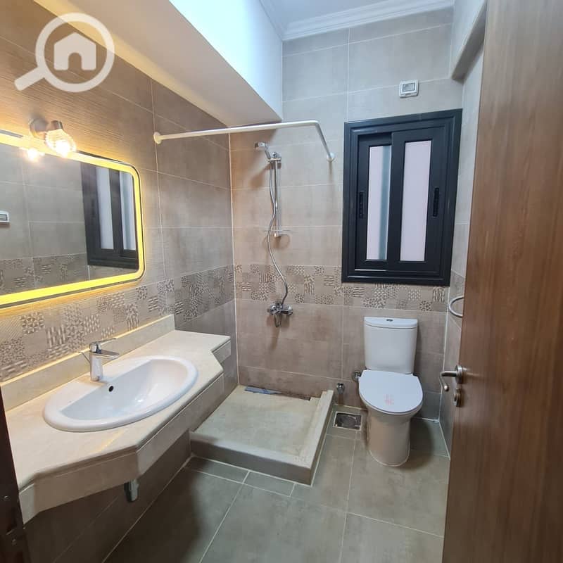 9 94af05a2-187a-4208-9dc5-38c8548ac0fb. jpeg