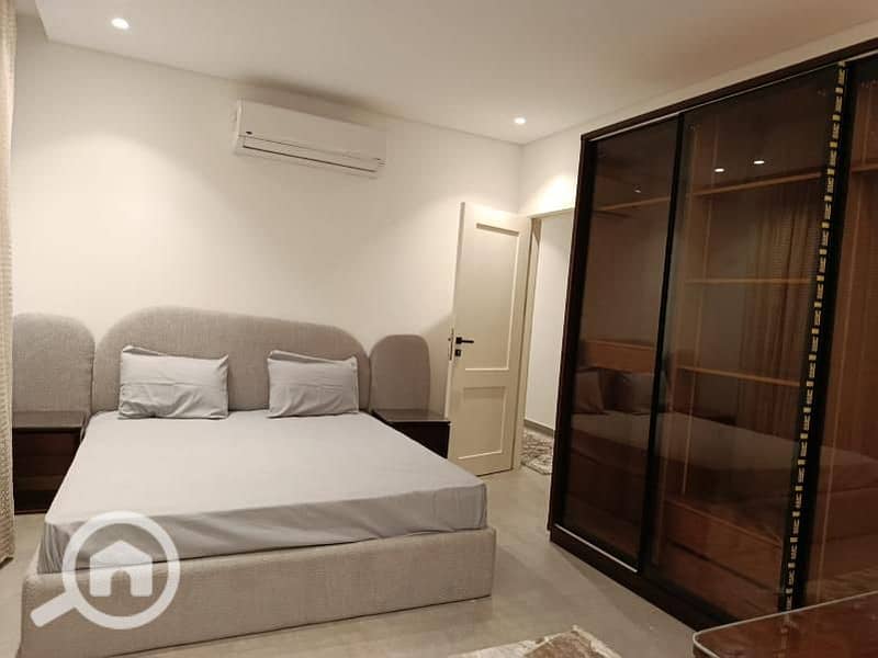 6 88a65bc4-583a-46c2-b9aa-9e47775c0425. jpg