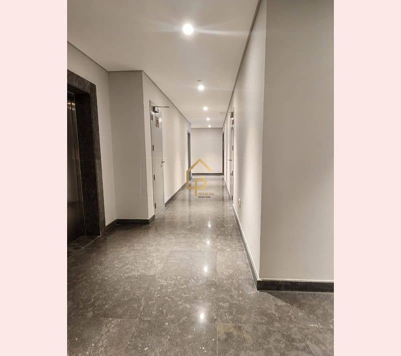 4 WhatsApp Image 2025-12-21 at 2.15. 57 PM (2). jpg