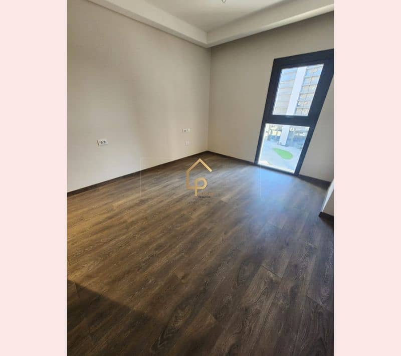 5 WhatsApp Image 2025-12-21 at 2.15. 57 PM. jpg