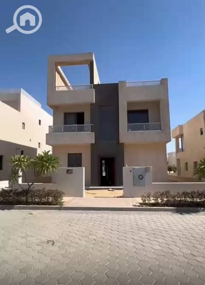 فیلا 5 غرف نوم للبيع في الشيخ زايد، الجيزة - WhatsApp Image 2025-09-30 at 5.08. 58 PM. jpeg