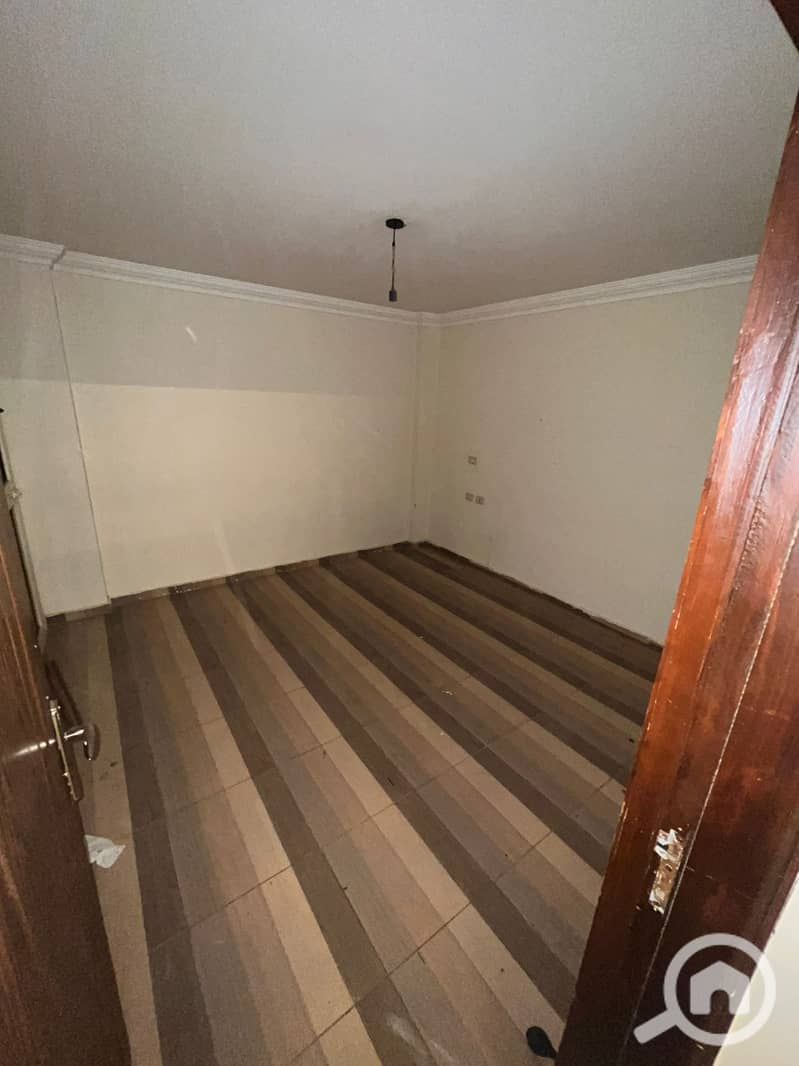 5 WhatsApp Image 2025-12-22 at 3.44. 06 PM. jpeg