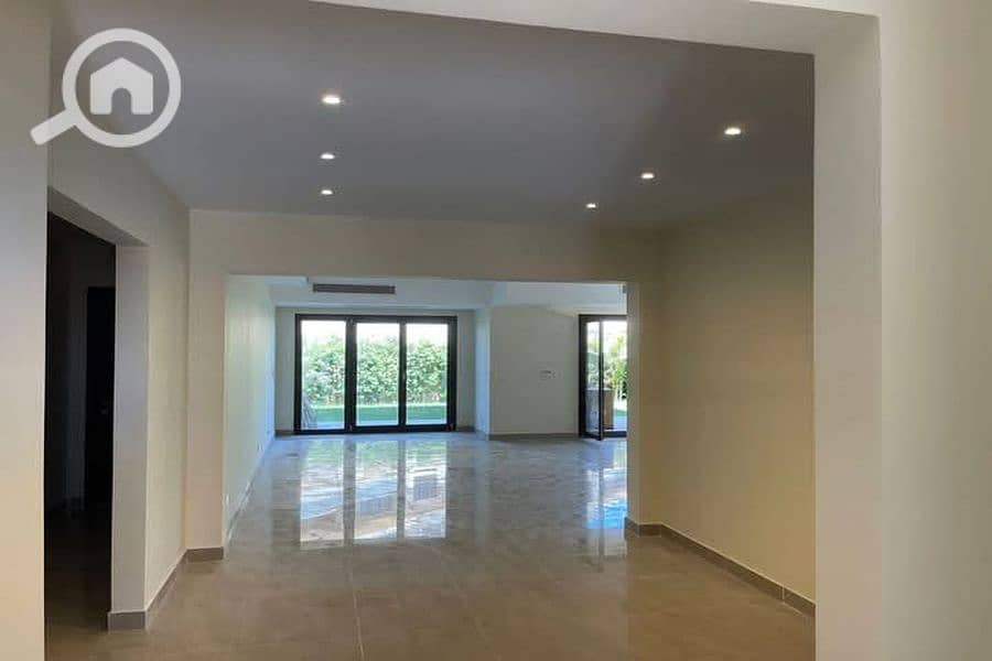 5 FB_IMG_1740050610845_900x600. jpg