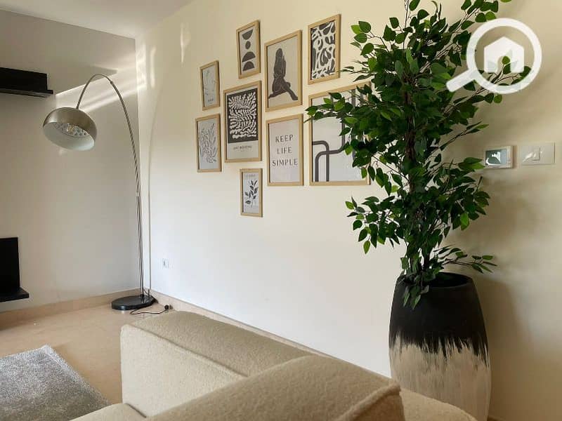 11 70123743-340a-4d31-9c9b-92592f4e1a5d. jpg