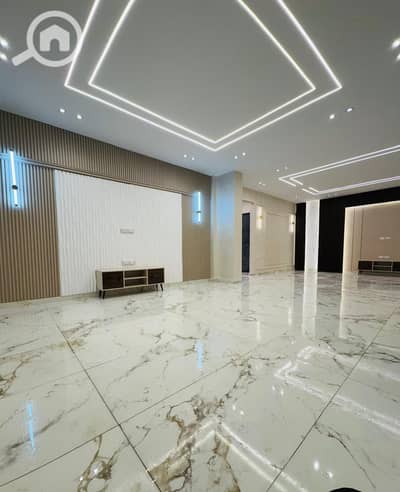 3 Bedroom Flat for Sale in 6th of October, Giza - 2e132a41-a09b-4680-8e2a-89740f9b778c. jpg