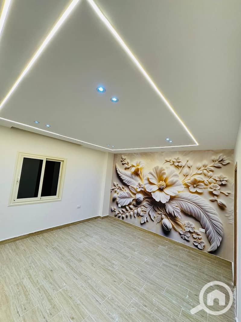 8 1761d1cb-1c1f-4b50-b5fc-0f0b97b2d81b. jpg