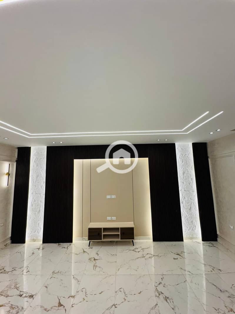 9 96633d92-fcd5-4c7e-8750-138a187af86c. jpg