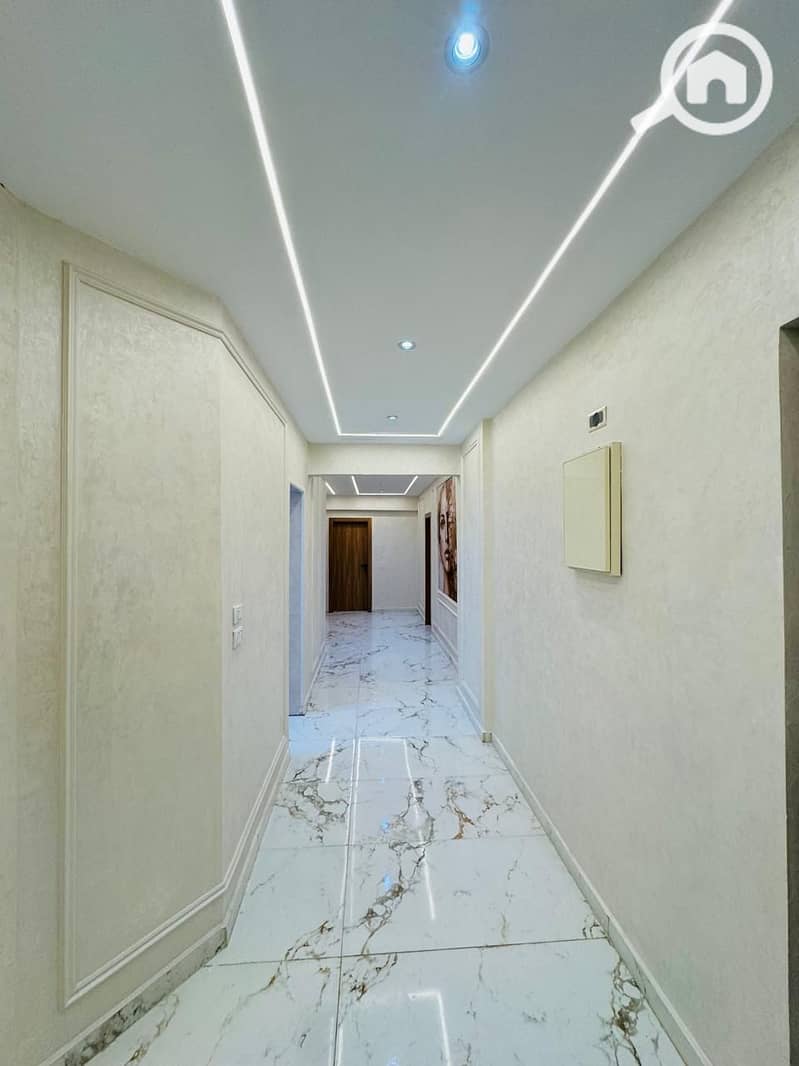 15 d1b3a6b5-f227-4c17-8d9f-74afeea3e1d5. jpg