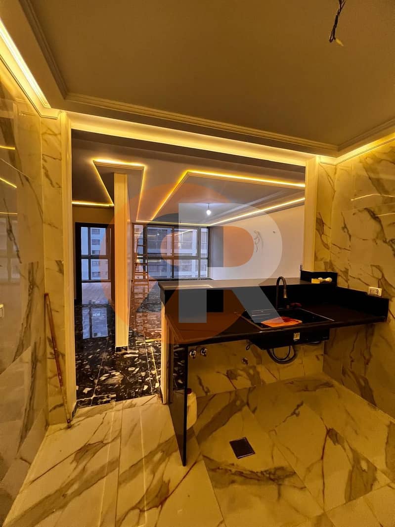 10 8eabf4b6-0220-450a-b43a-192b1f0ec68a. jpg