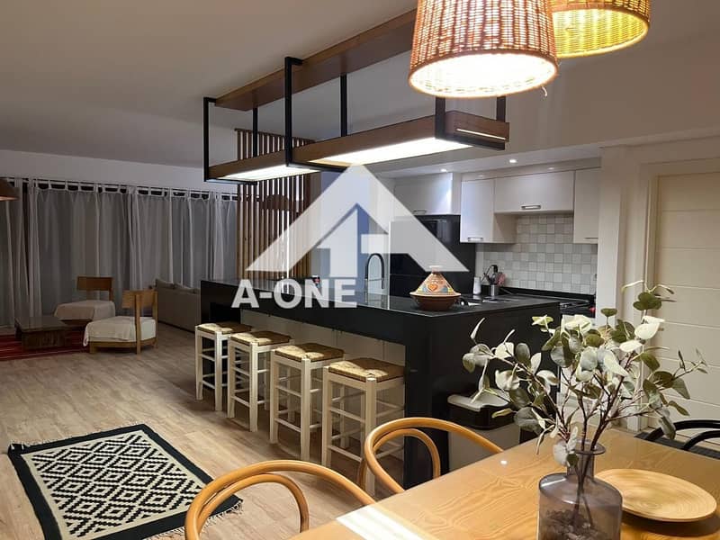 7 d57820c9-03b8-4f99-aee3-5ea664dd15d3. jpg