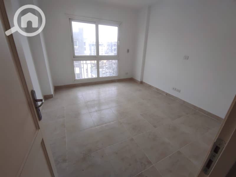 6 WhatsApp Image 2025-04-10 at 2.55. 13 PM (1). jpeg