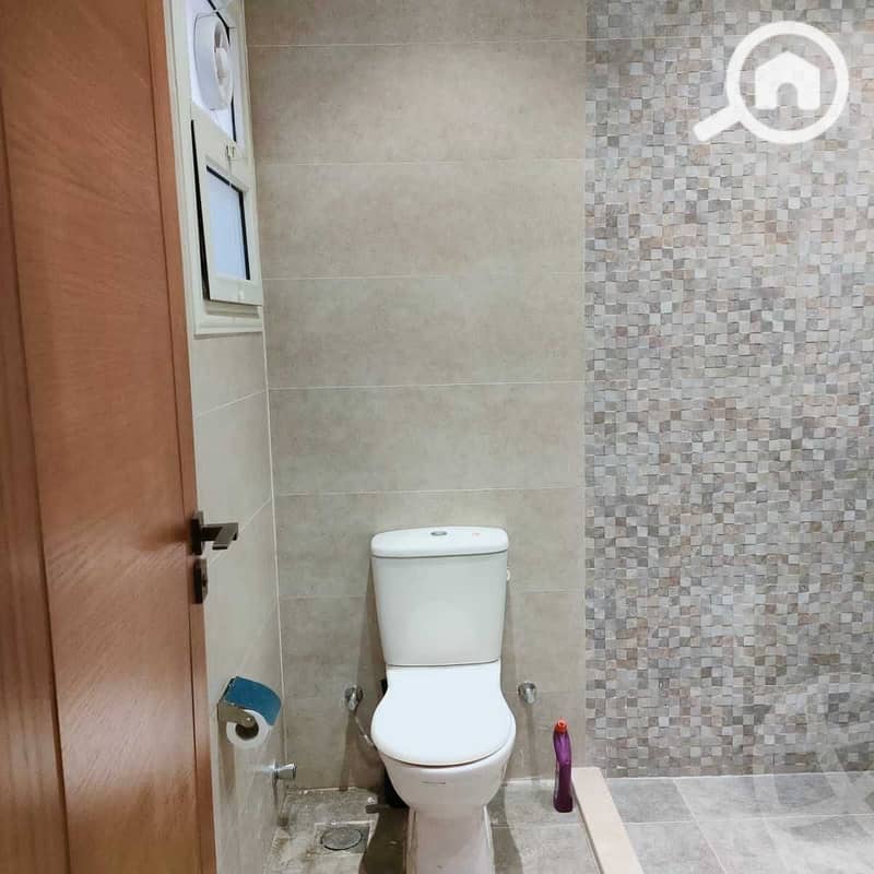 14 a560e241-c5f2-4412-85c8-2ef31332235a. jpg