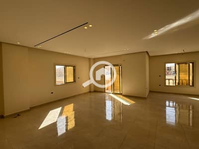 شقة 3 غرف نوم للايجار في القاهرة الجديدة، القاهرة - WhatsApp Image 2025-12-22 at 4.14. 40 PM. jpeg