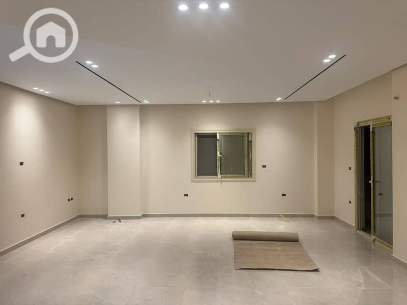 4 WhatsApp Image 2025-12-22 at 4.14. 39 PM. jpeg