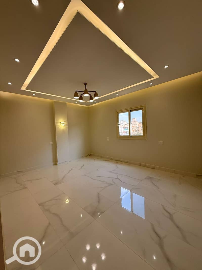 12 321ae3e2-93d5-4223-9ced-e9b028aaaff7. jpg