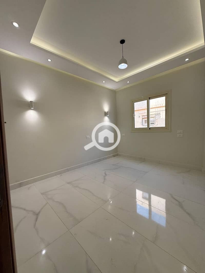 14 86305537-8316-4cb9-bbc1-cbd2d6a5134a. jpg