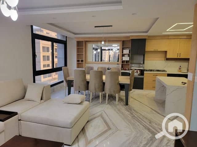 2 12566a7e-d946-4e00-8576-1d5c25ab1b6e. jpg