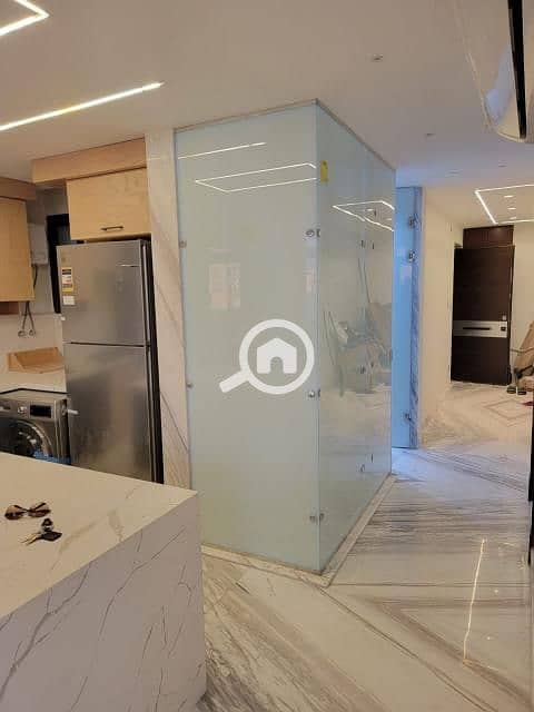 9 a07164f7-ac0c-4c17-a6b7-c9c74bfb3b45. jpg