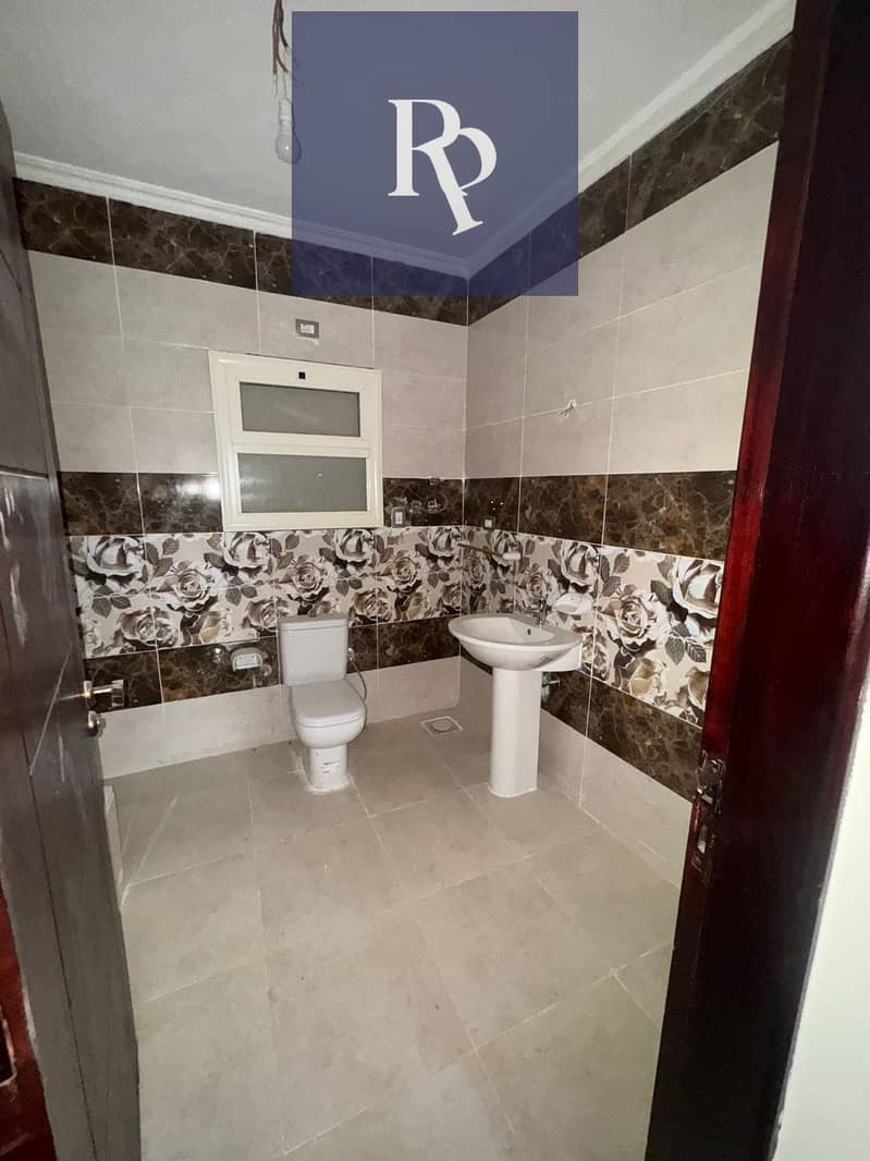 11 WhatsApp Image 2025-10-21 at 3.59. 06 PM (3). jpeg