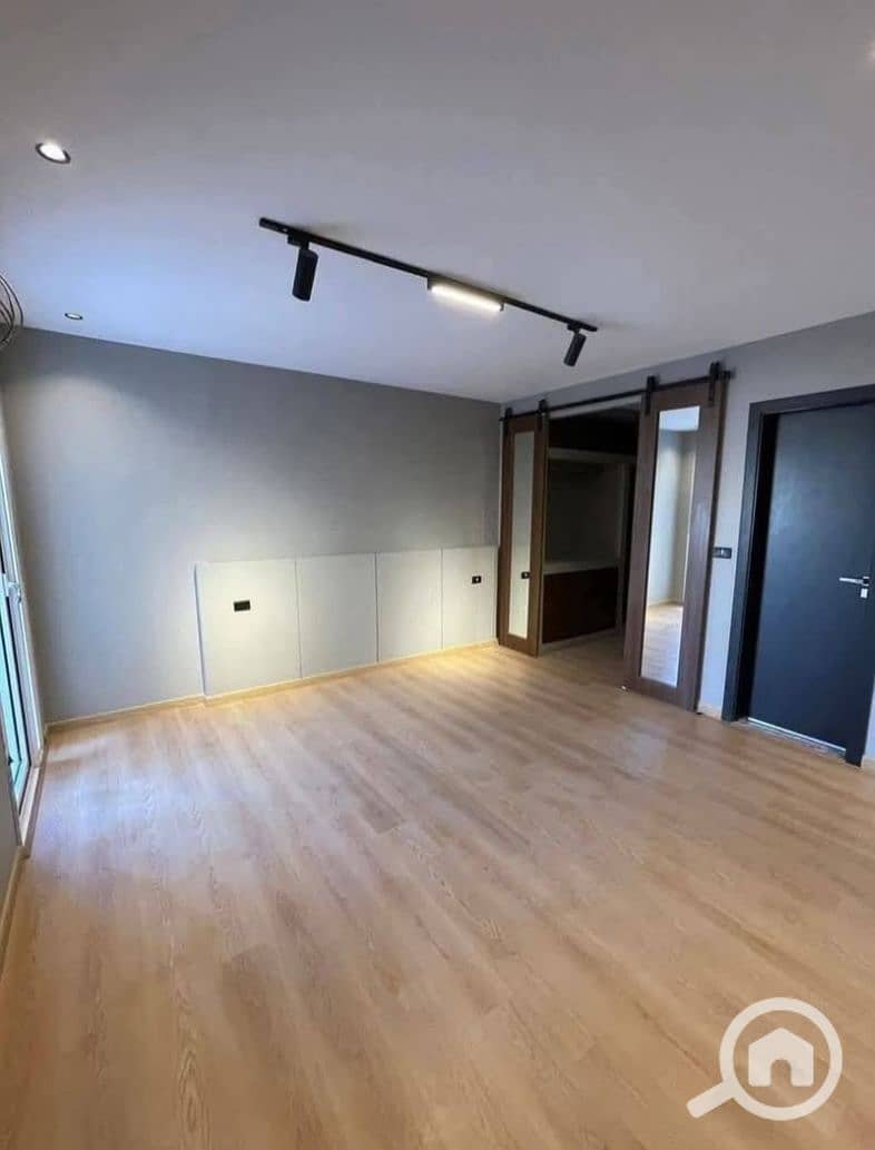 6 WhatsApp Image 2025-12-17 at 11.23. 12 AM (1). jpeg