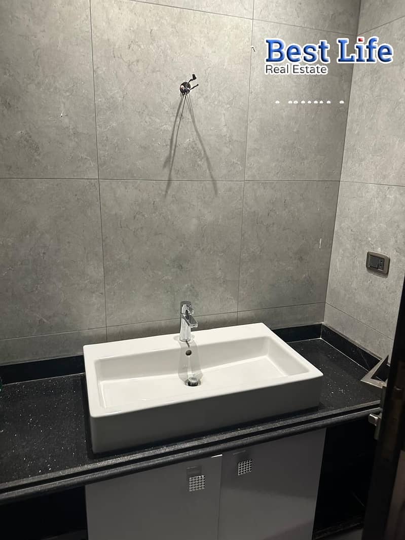 10 WhatsApp Image 2025-12-22 at 1.34. 59 PM (1). jpeg