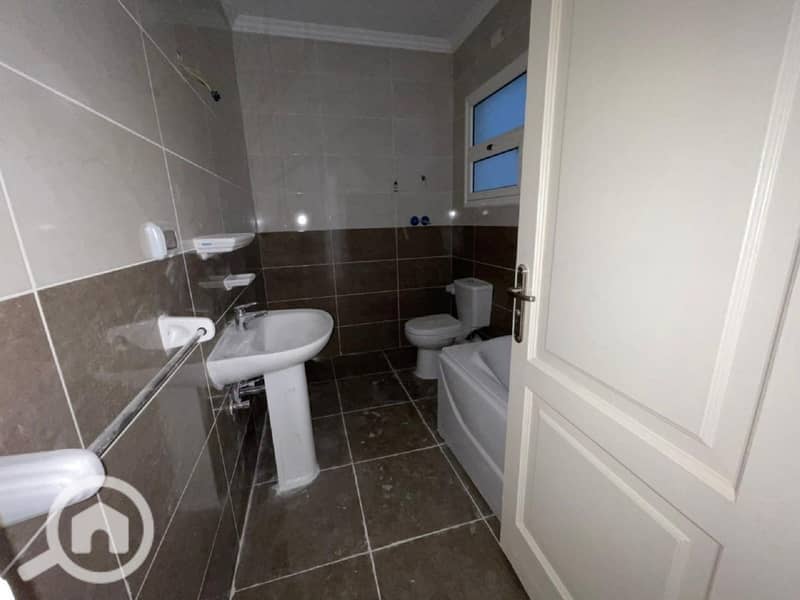 10 WhatsApp Image 2022-09-08 at 2.05. 58 PM(1). jpeg