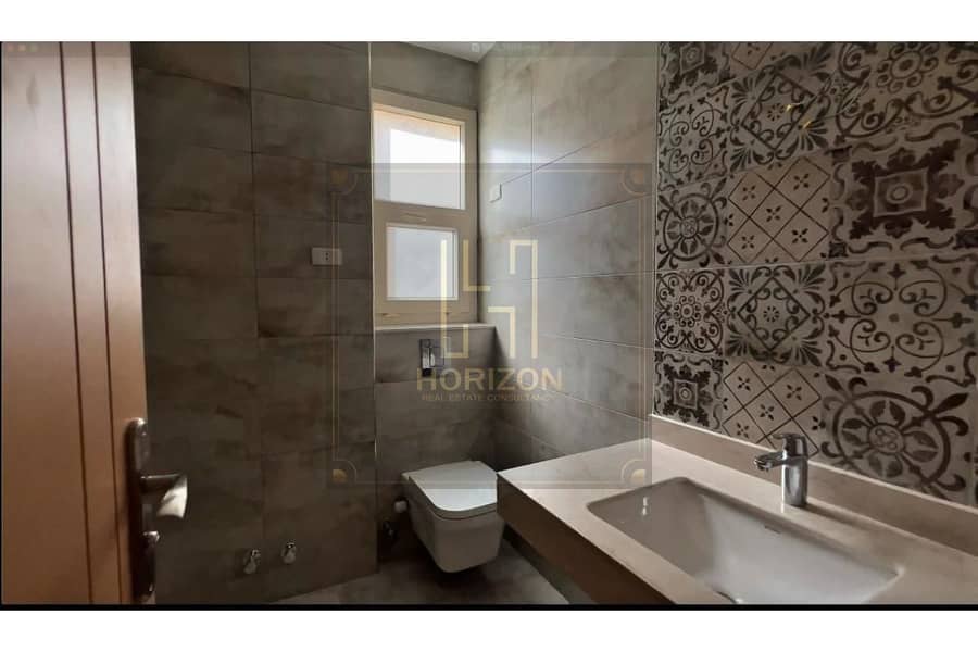 12 WhatsApp Image 2025-12-22 at 3.48. 24 PM (1). jpg