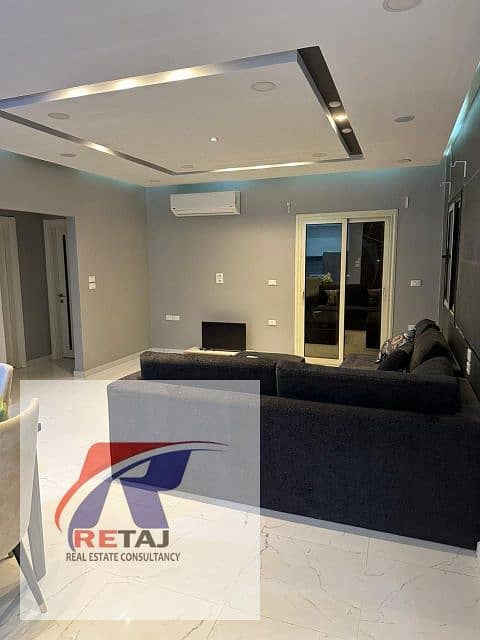 4 5f4b9e2e-155a-41d9-b306-900bdc4da360. jpg