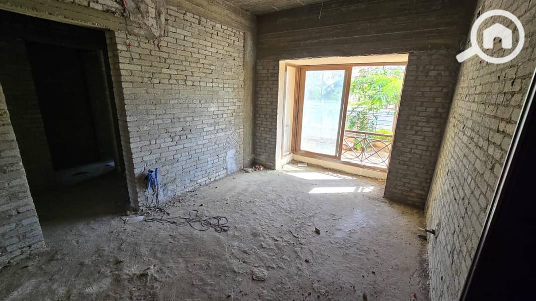 7 85e5be39-7f33-483d-be6f-2b19077f9ca7. jpeg