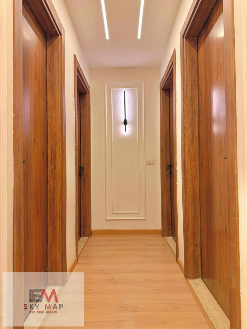 3 f2d4fd93-9ac5-499f-8d34-5d84b47f8114. jpg