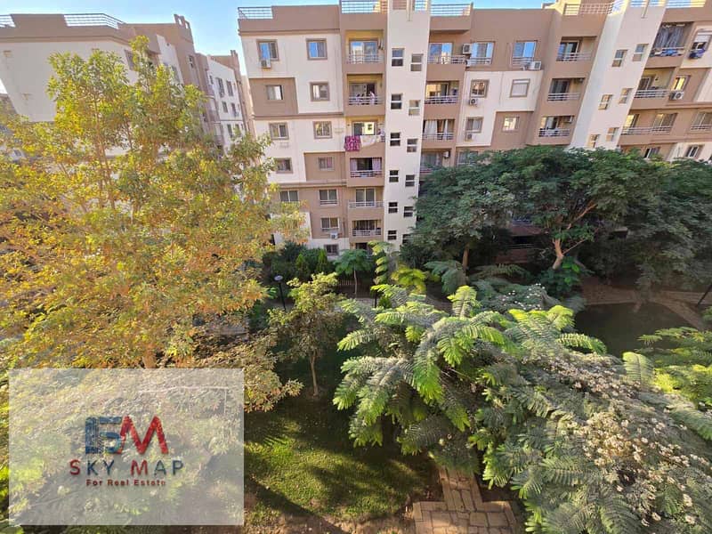 10 84697763-e511-4c00-9bba-86c040fe674c. jpg