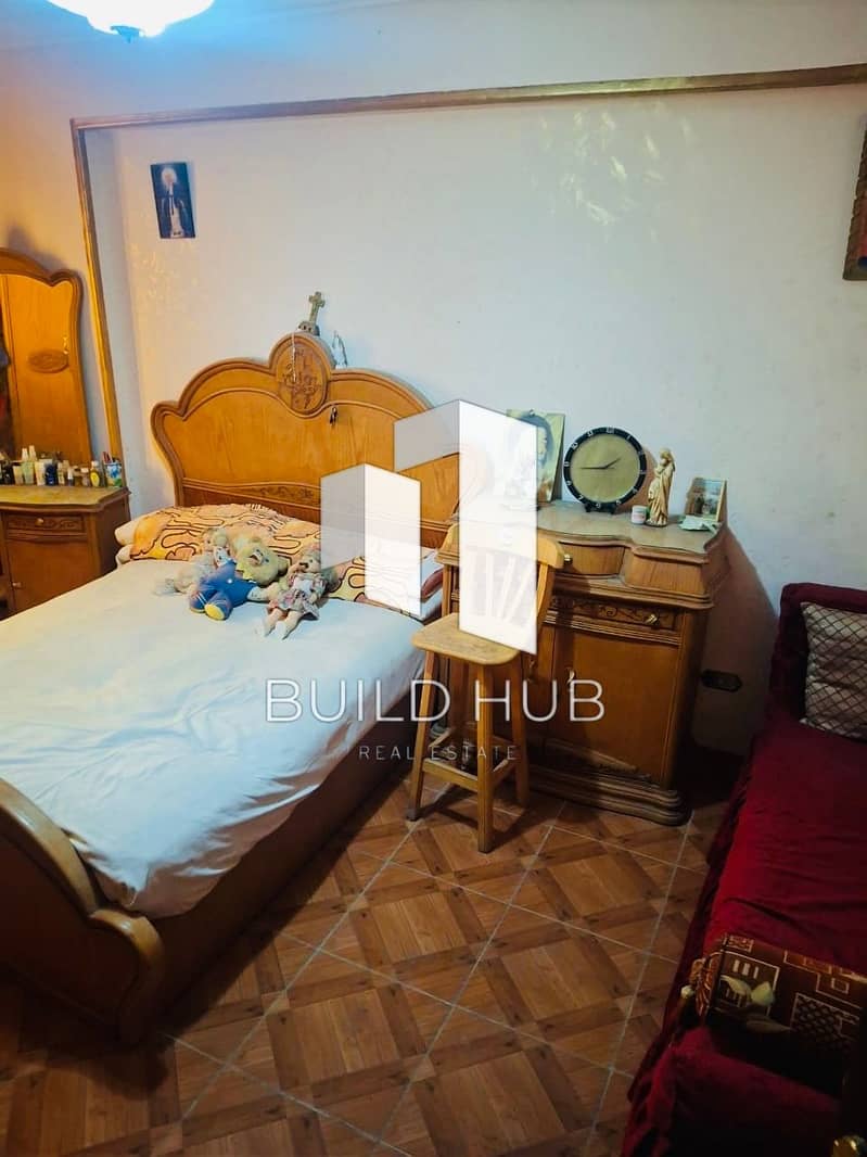 5 20bff7e9-e640-4283-b5cd-f13aa22d2b3e. jpeg