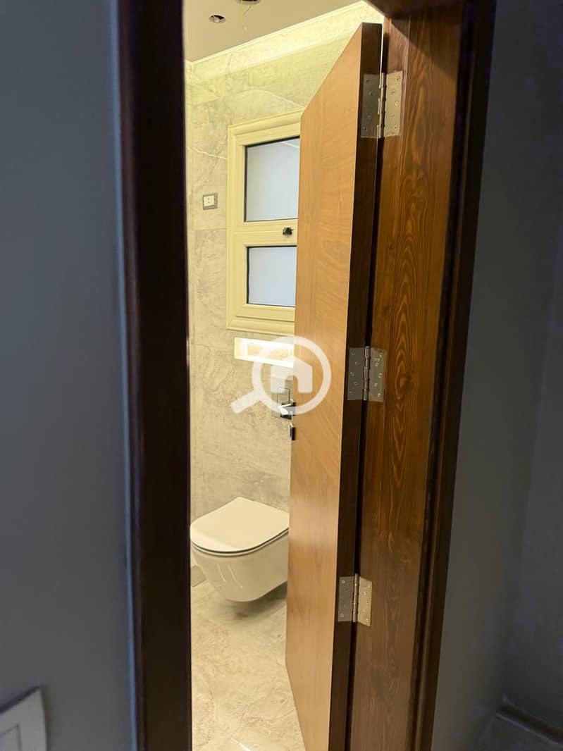 23 WhatsApp Image 2025-12-22 at 4.34. 37 PM (1). jpeg