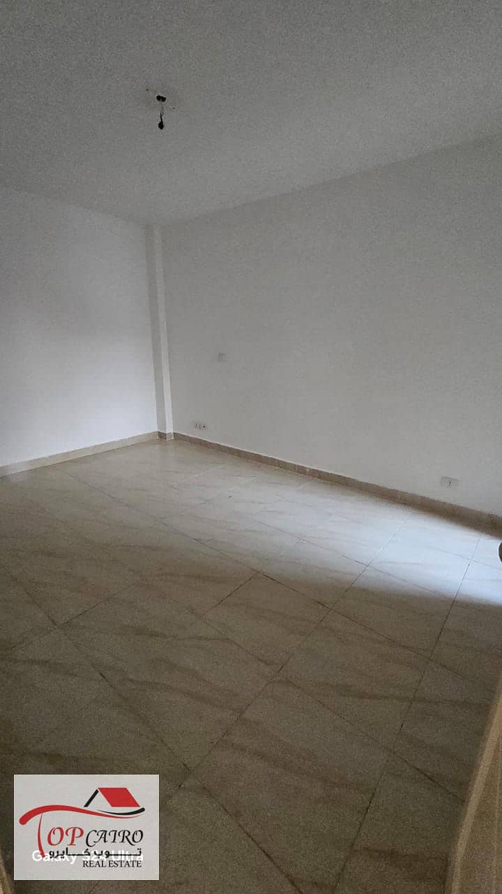 4 WhatsApp Image 2025-12-22 at 2.01. 52 PM (2). jpeg