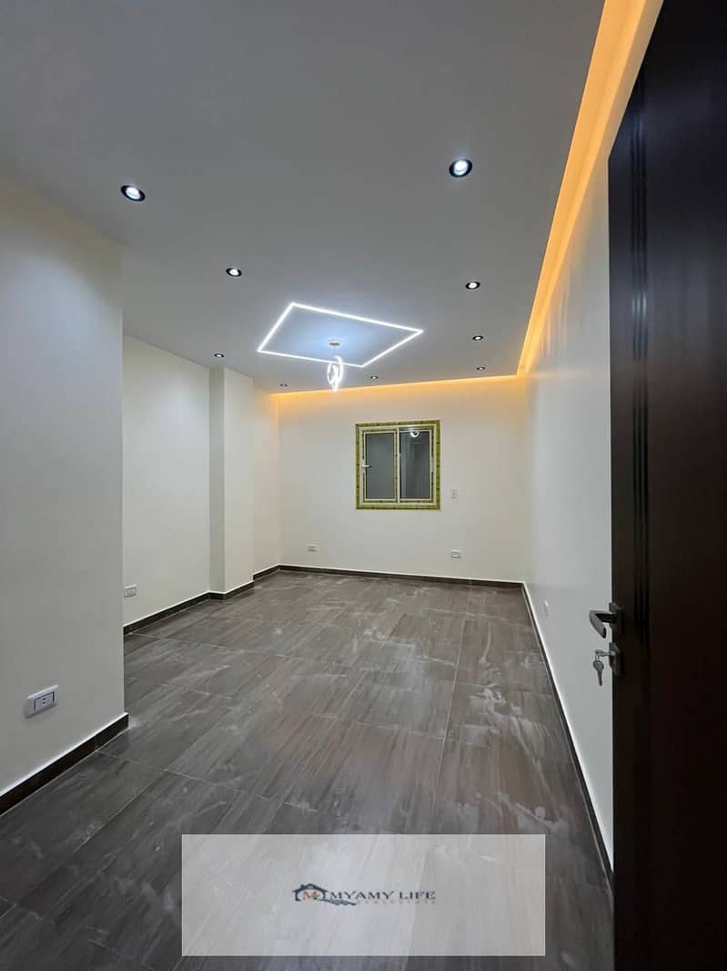 9 WhatsApp Image 2025-12-22 at 4.19. 03 PM (1). jpeg