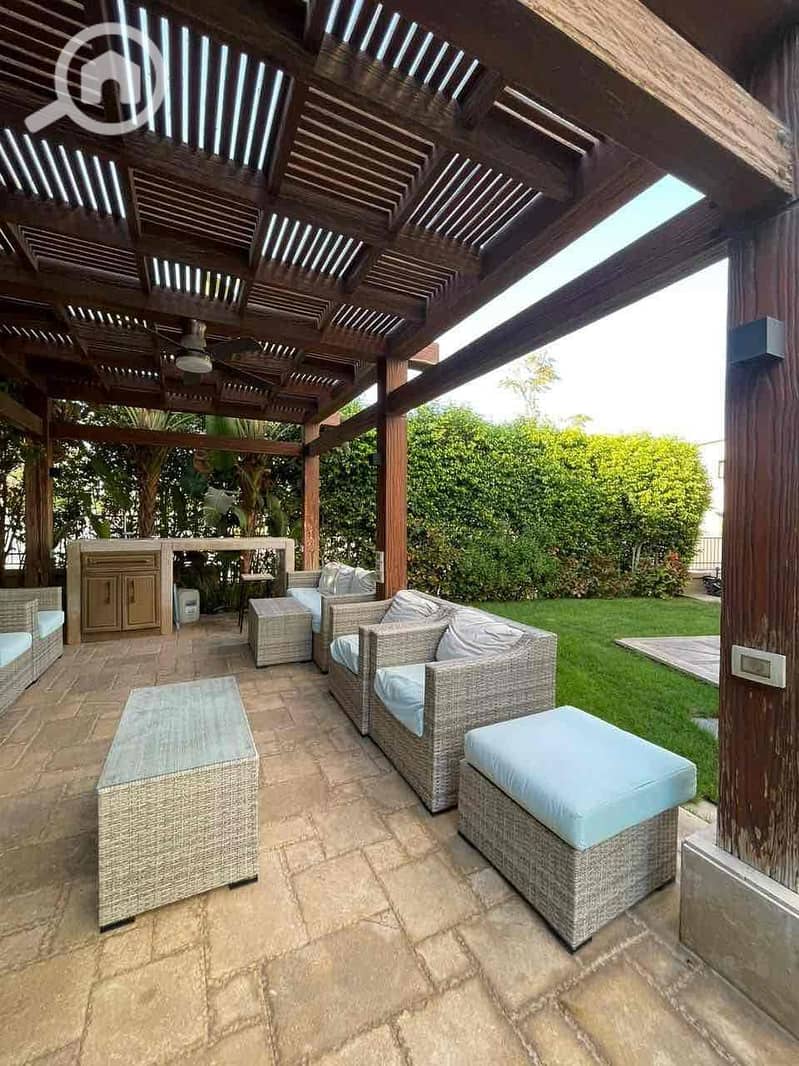 6 56cf2afd-605b-4eb1-a125-abace887d549. jpg