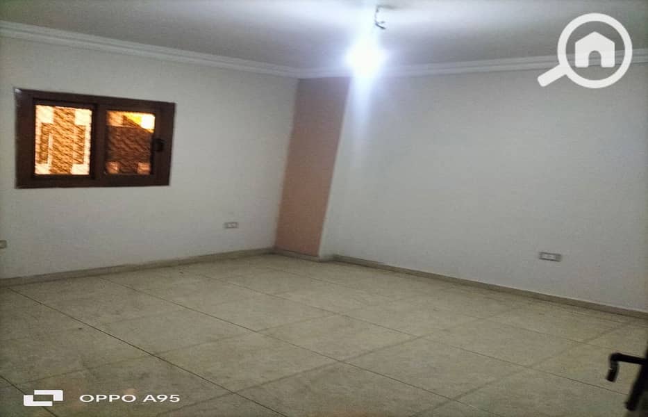 3 WhatsApp Image 2025-12-20 at 2.21. 57 PM_1400x900. jpg