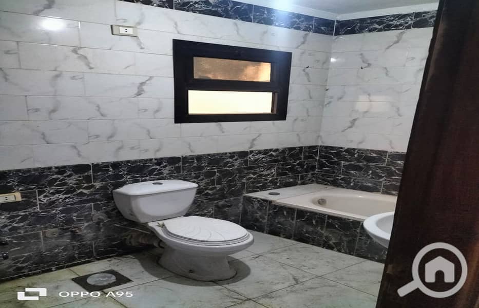 4 WhatsApp Image 2025-12-20 at 2.21. 57 PM (1)_1400x900. jpg