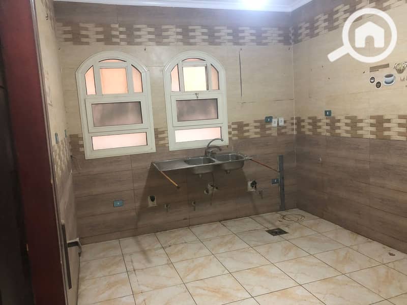 7 6417178d-851d-4ab0-af57-88d9b302e14b. jpg