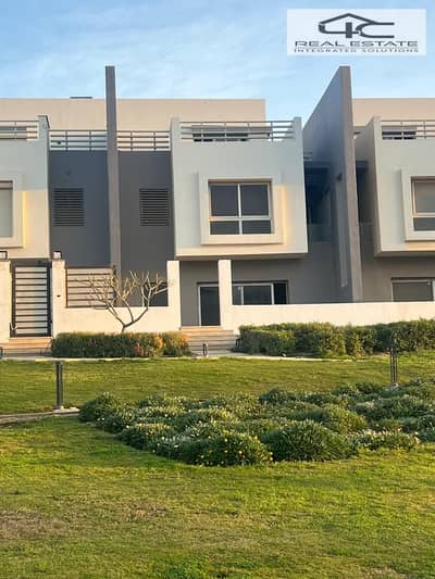 4 Bedroom Townhouse for Sale in New Cairo, Cairo - IMG-20250217-WA0296. jpg