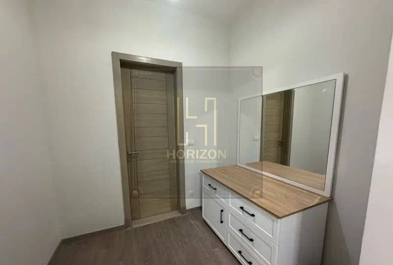 4 WhatsApp Image 2025-12-22 at 4.19. 07 PM (2). jpeg