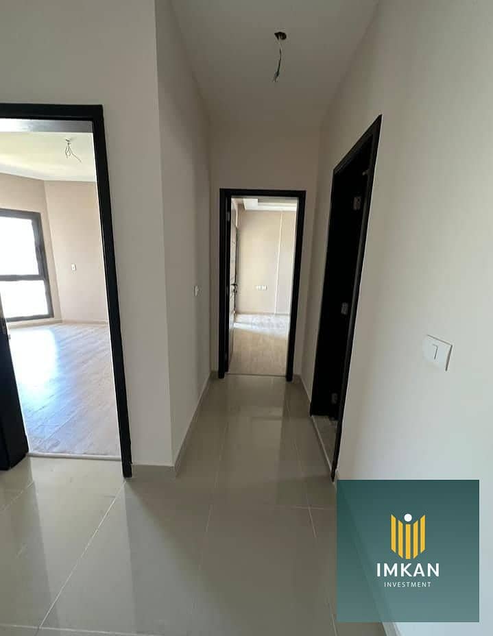 2 dcd5bc33-22d2-49c0-9531-01e8689dacba. jpg